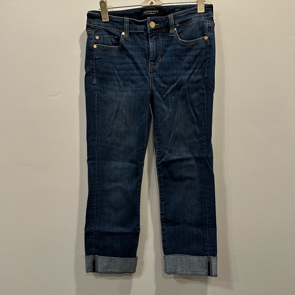 Liverpool. Size 4P. Cropped cuff. Dark blue. Great condition.
